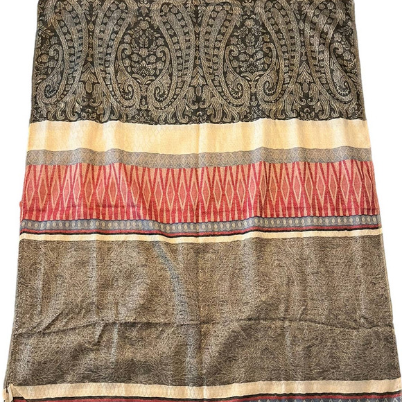 Pashmina Colorblock Tasseled Scarf - Picture 5 of 5